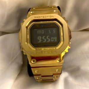 Gold Metal Casio G Shock GMWB5000GD-9 perfect condition worn once.